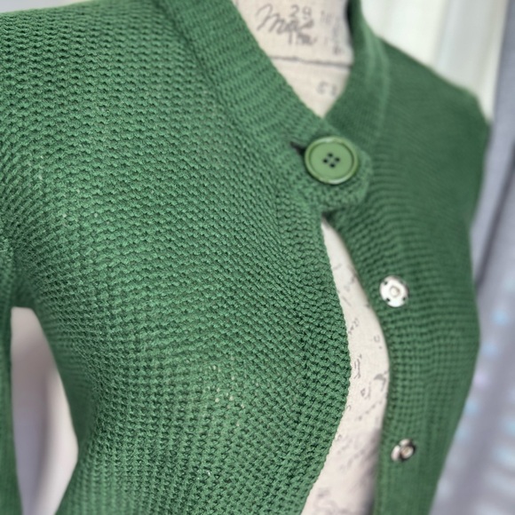 Forever Twenty One Women’s Jrs size L knit sweater top snap button closure - Picture 10 of 13